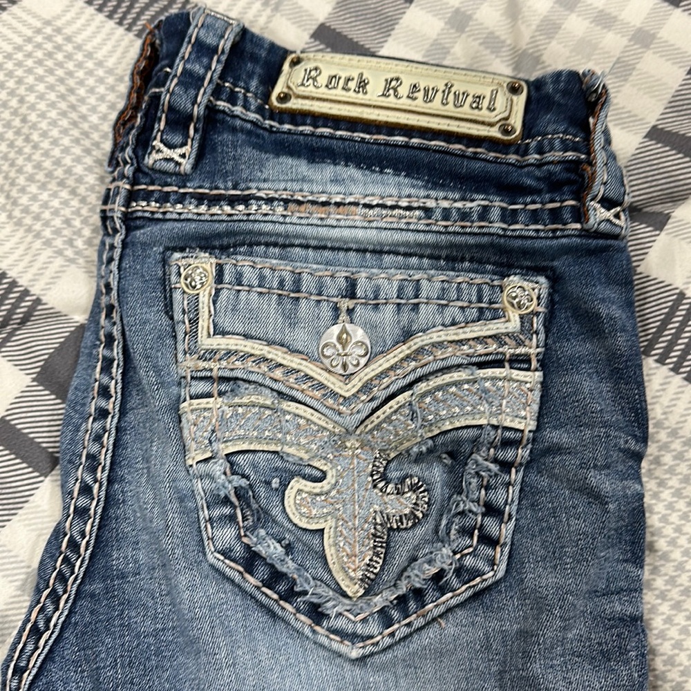 Rock revival ankle skinny jeans